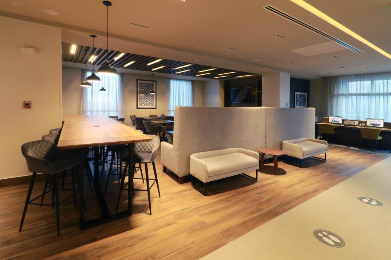 Holiday Inn Express - Monterrey - Fundidora By Ihg Экстерьер фото