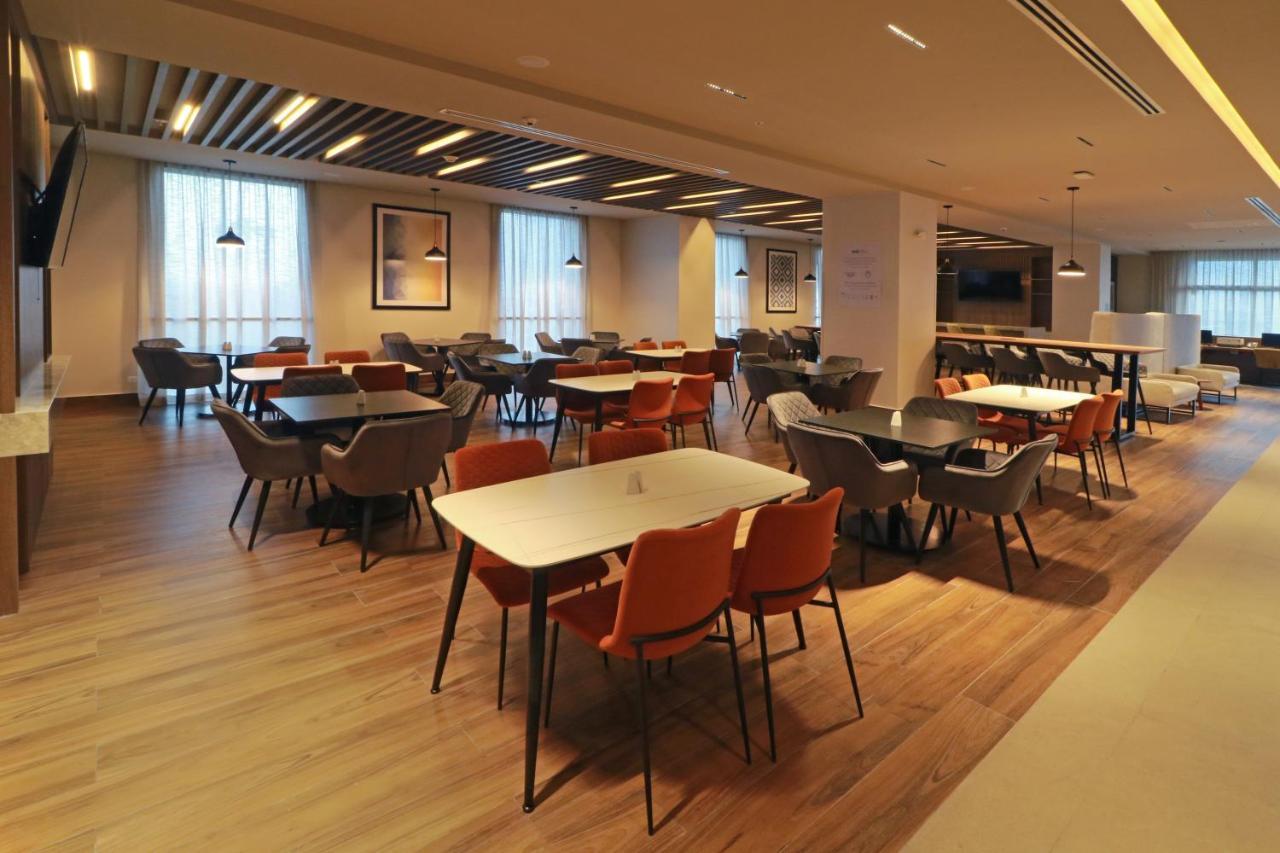 Holiday Inn Express - Monterrey - Fundidora By Ihg Экстерьер фото