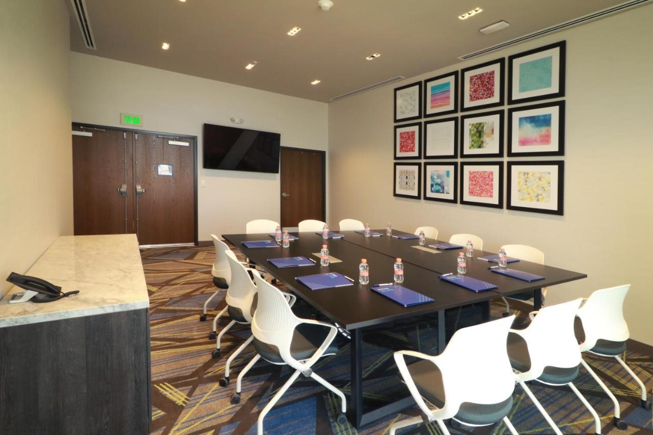 Holiday Inn Express - Monterrey - Fundidora By Ihg Экстерьер фото