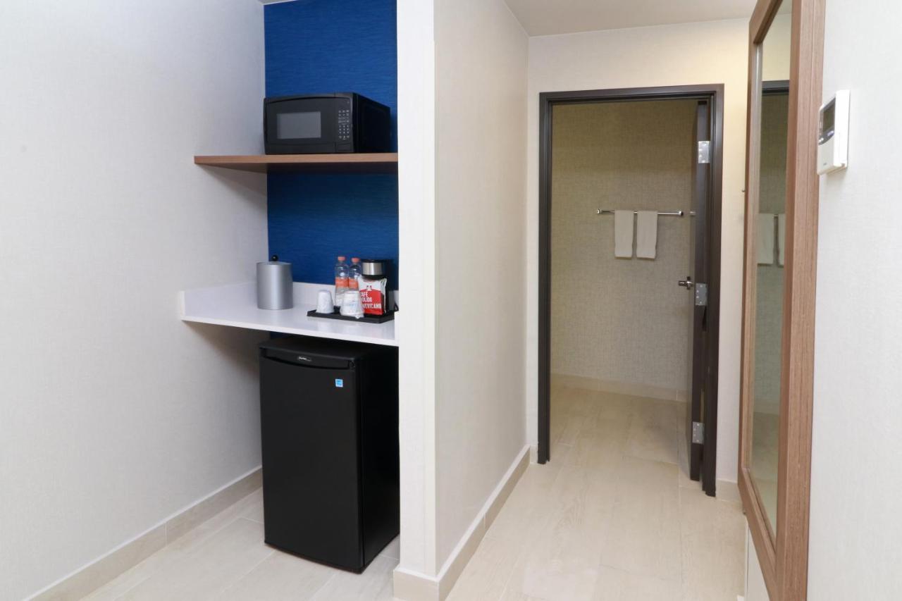 Holiday Inn Express - Monterrey - Fundidora By Ihg Экстерьер фото