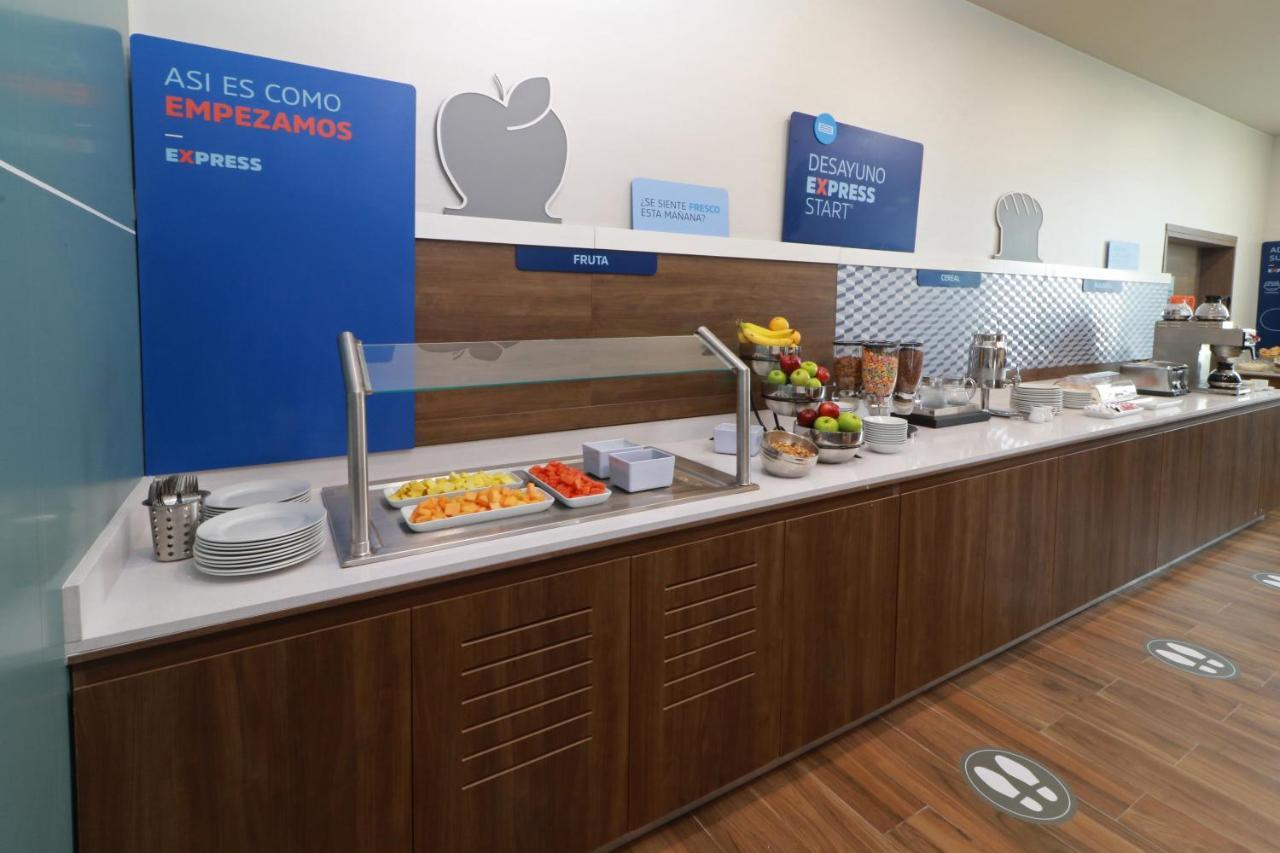 Holiday Inn Express - Monterrey - Fundidora By Ihg Экстерьер фото