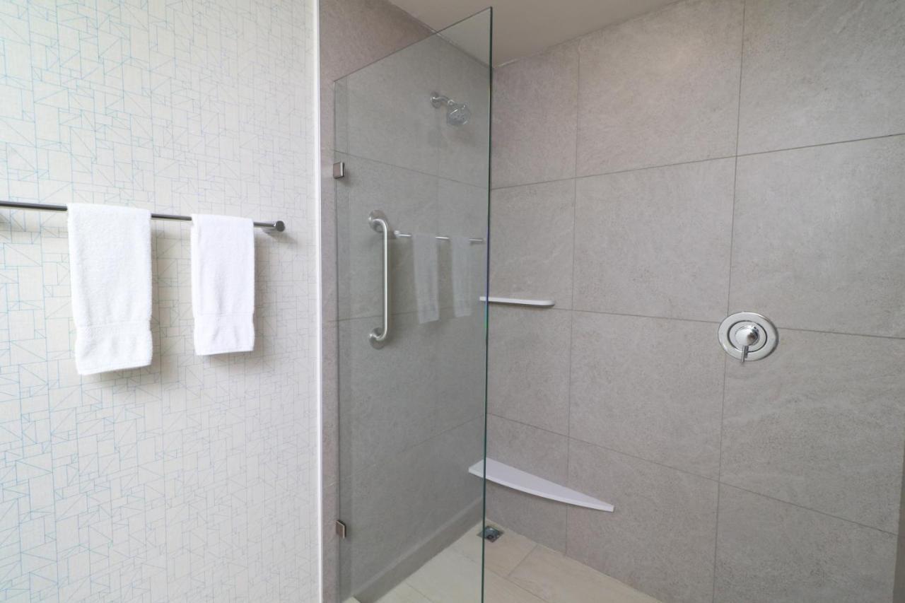Holiday Inn Express - Monterrey - Fundidora By Ihg Экстерьер фото